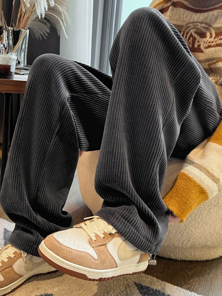 

Men's Corduroy Pants Spring Autumn Thickened Fleece Lined Casual Retro American Style Sweatpants Trendy Straight Leg Trousers