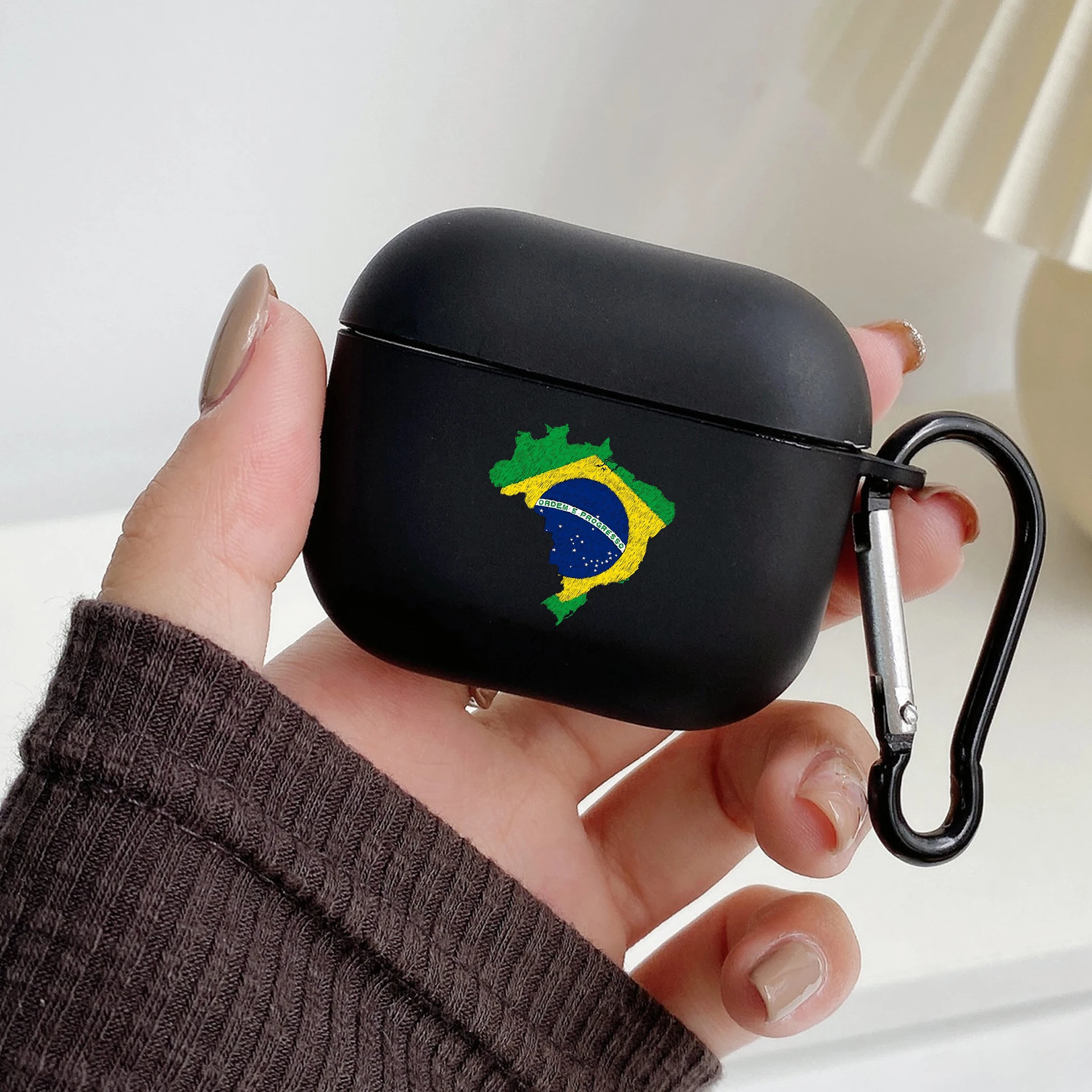 ブラジルの国旗が付いた交換用シェル,サッカーフック付き,airpod pro 3 pro2用のシリコンケース,黒