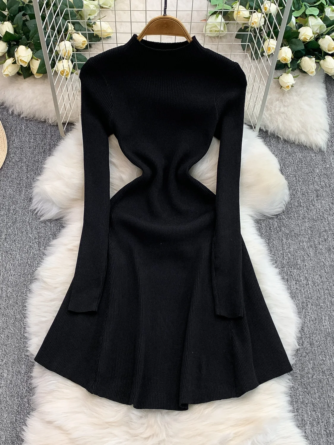 슬림 니트 미디 드레스 하프 하이 칼라 긴팔 단색 골지 미디 길이 A라인 스커트 출근룩 가을 신상