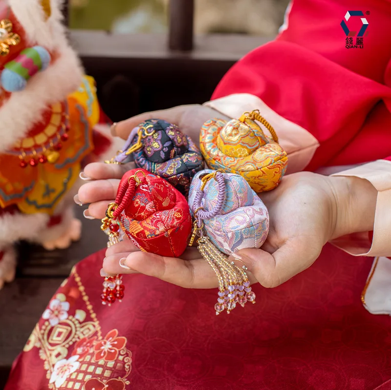 

New Chinese-style Song Brocade Yuanbao Perfume Bag Handcrafted Ancient-Style Bead Streamer Hanging Ornament Pendant