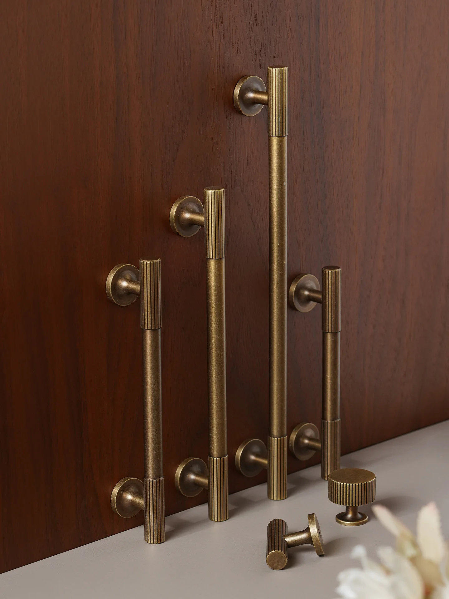 

Dooroom Brass Furniture Handle High Quality Cabinet Closet Dresser Shoebox Drawer Cabinet Pull Cabinet Hardware Handles