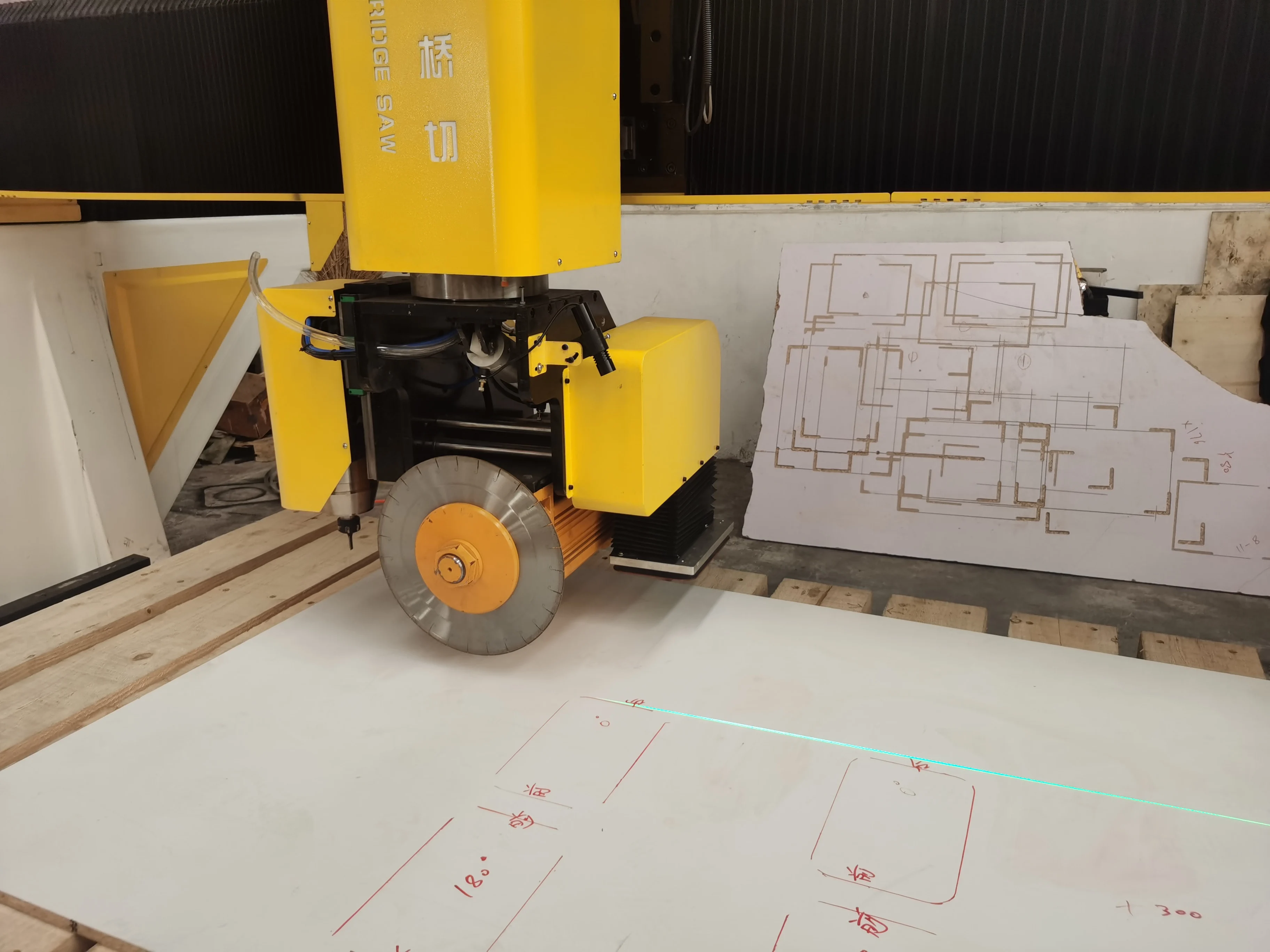Kitchen Countertops Cutting Machines 5 Axis 4 Axis Bridge Saw Marble Granite Cutting Machine Price
