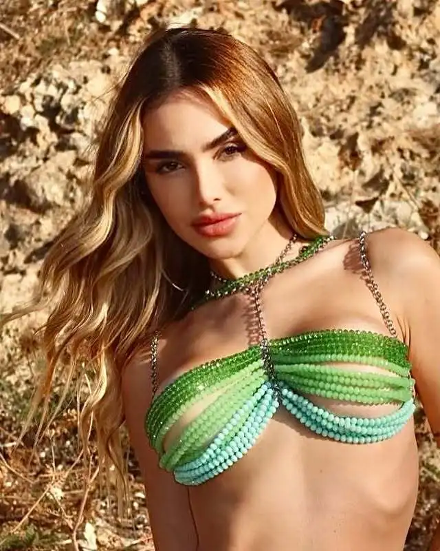 

Hawaiian Holiday New Hot Sexy Women Handmade Multi Bead Body Chain Fashion Bikini Bra Halter Romantic Vest Top Beachwear