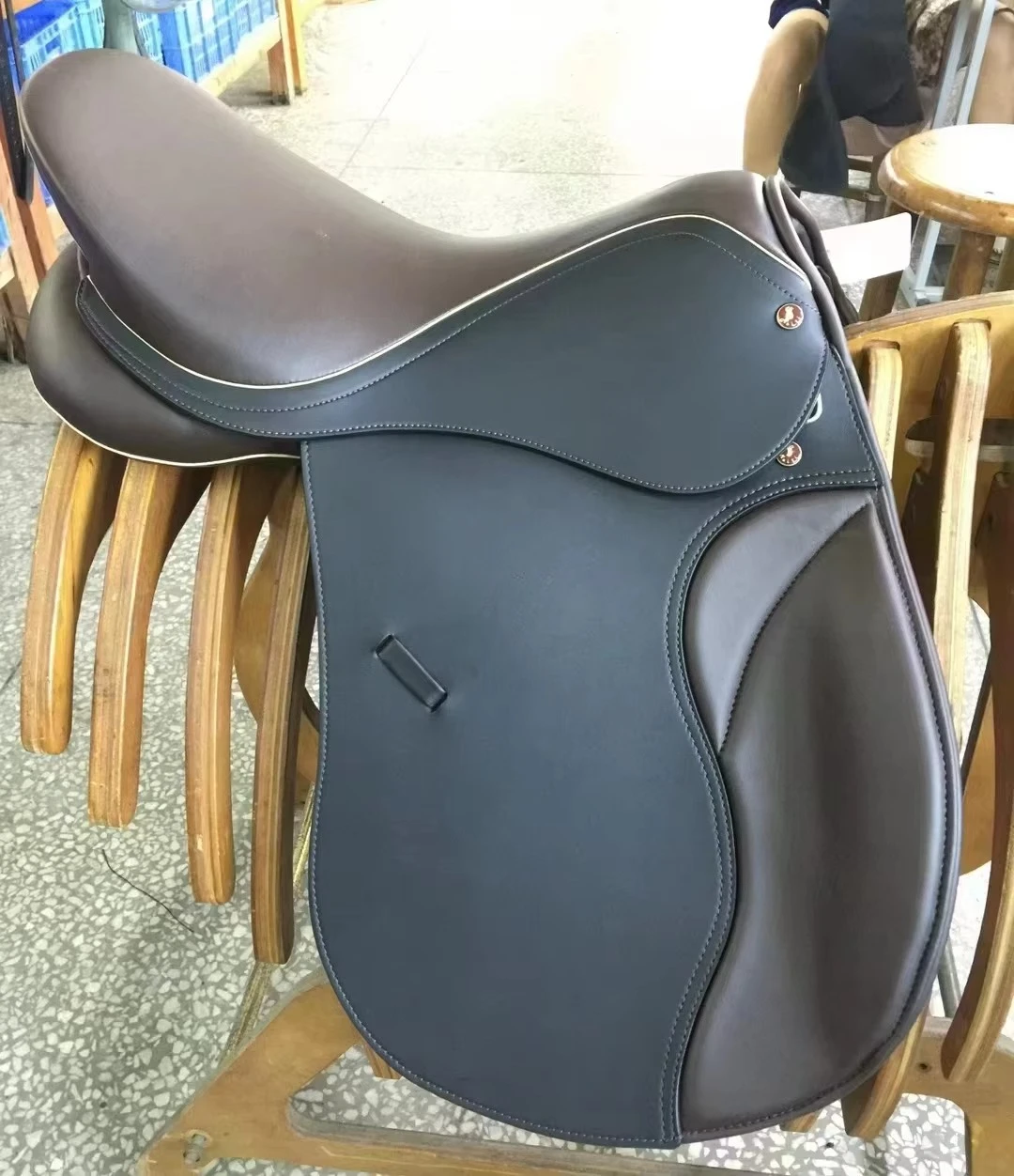 Australian Racing Horse Saddle Premium Leather Riding Equipment for Carriage Horse Riding