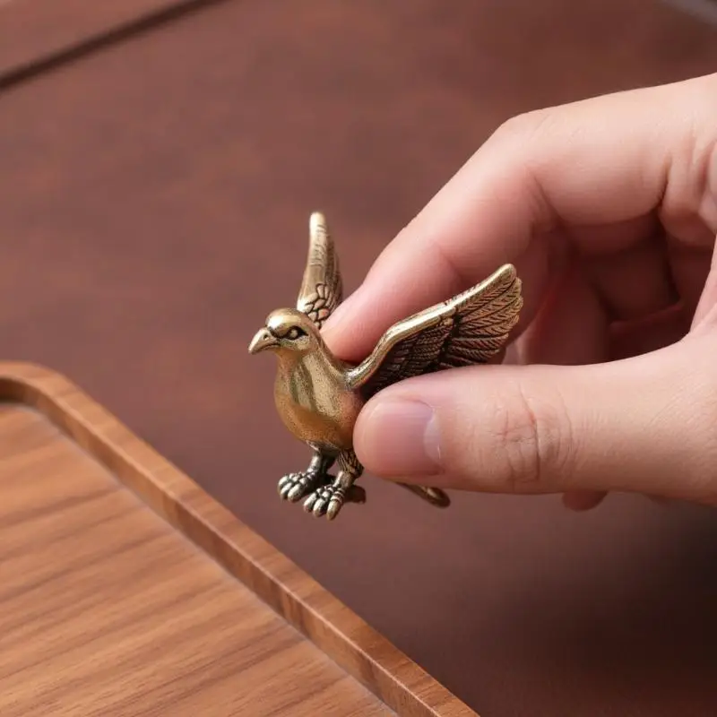 Brass Dove Bird Peace Dove With Spread Wings Vintage Cultural Creative Decoration Desktop Tea Pet Craft Brass Ornament
