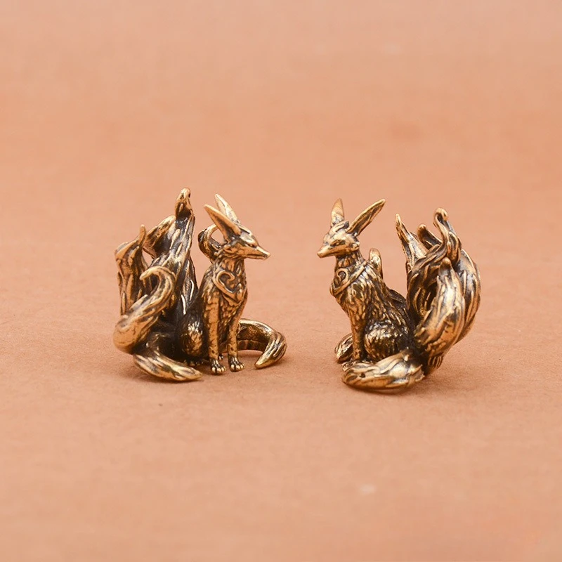 

Creative Brass Seven Tailed Fox Home Furnishings Living Room Decor Office Desktop Tea Pet Crafts