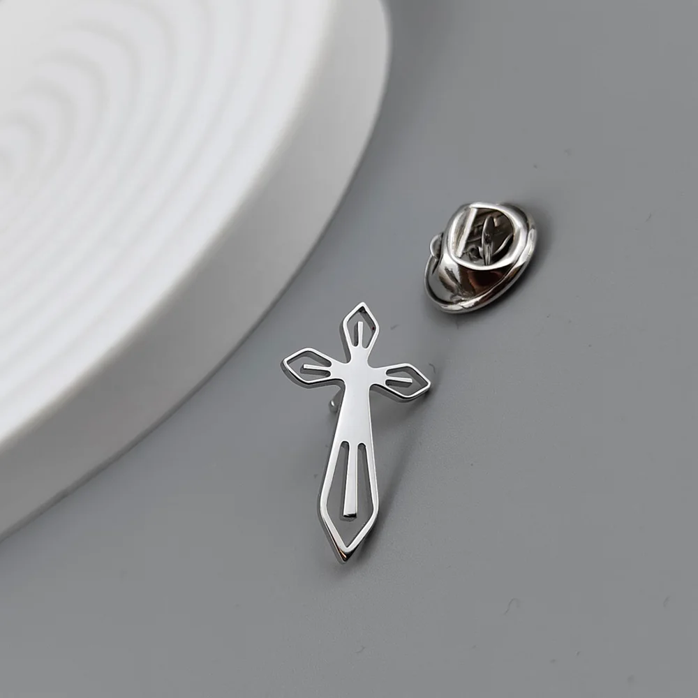 New cross lapel pin, fashionable stainless steel badge, religious style brooch suit accessories, suitable for party wear