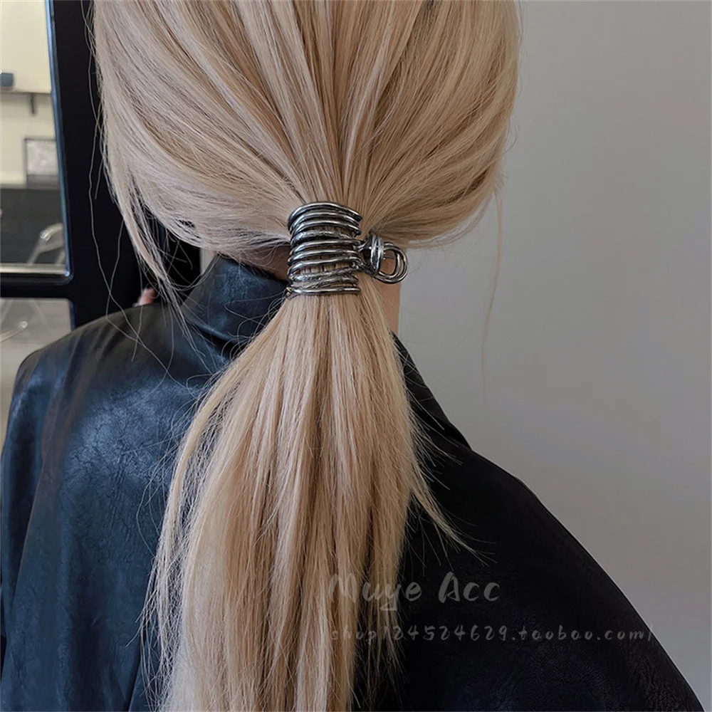 Fashion Irregular Metal Hair Claws Nonslip Strong Holder For Women Girl High Ponytail Holder Clips Solid Color Thick Hair Grip