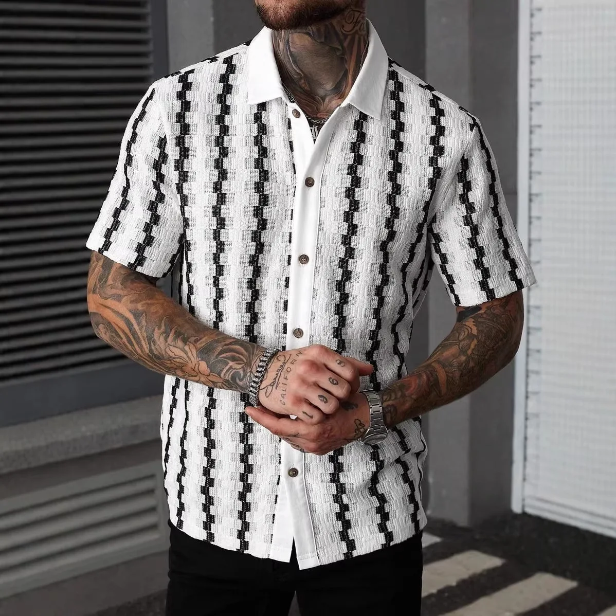 New Men's Retro Checkered Knitted Short Sleeved Shirt Versatile Casual Temperament Top