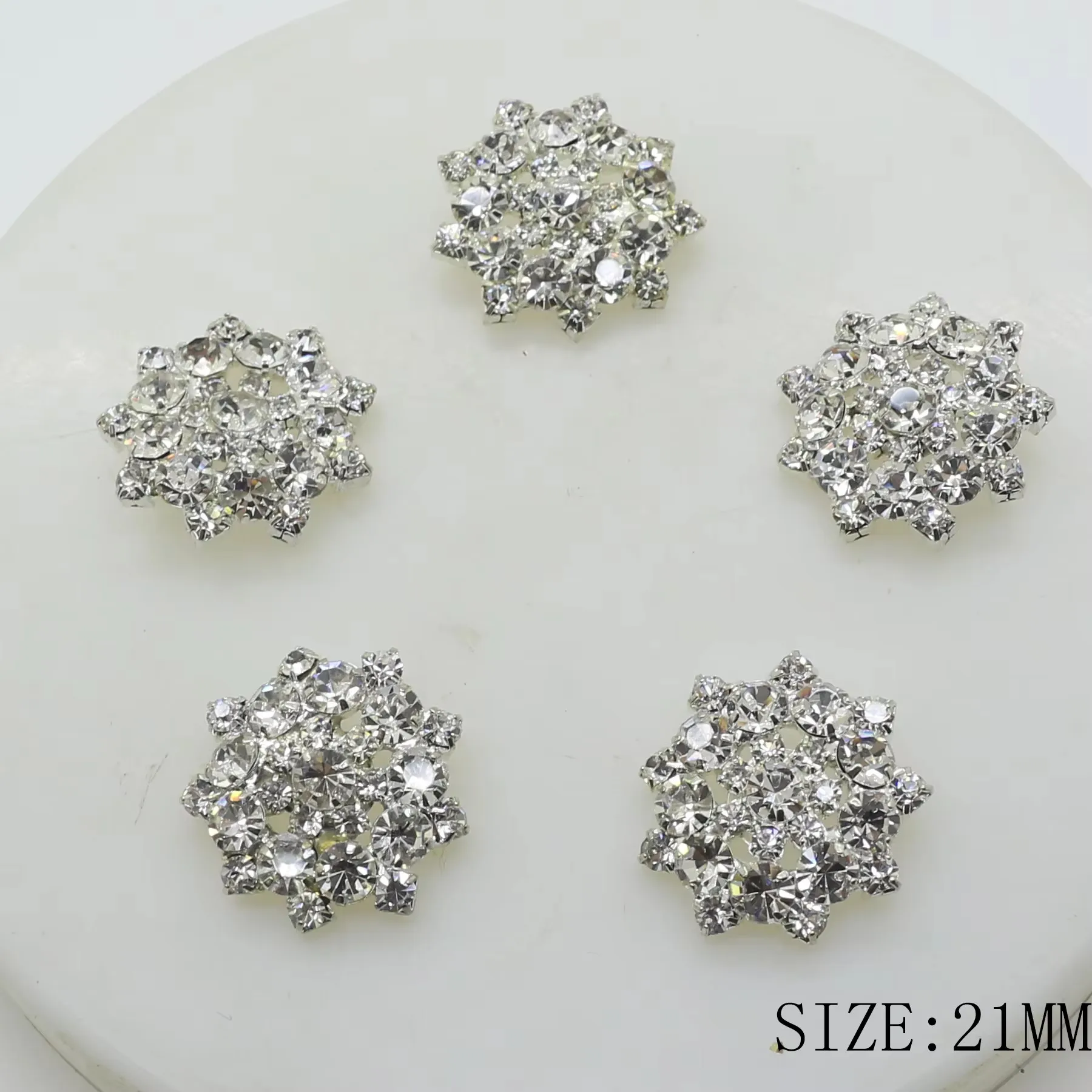 Tynuomi-衣類用の透明なラインストーンメタルとシルバーボタン,セーターコートの装飾,ボタン,diyアクセサリー,21mm,10個