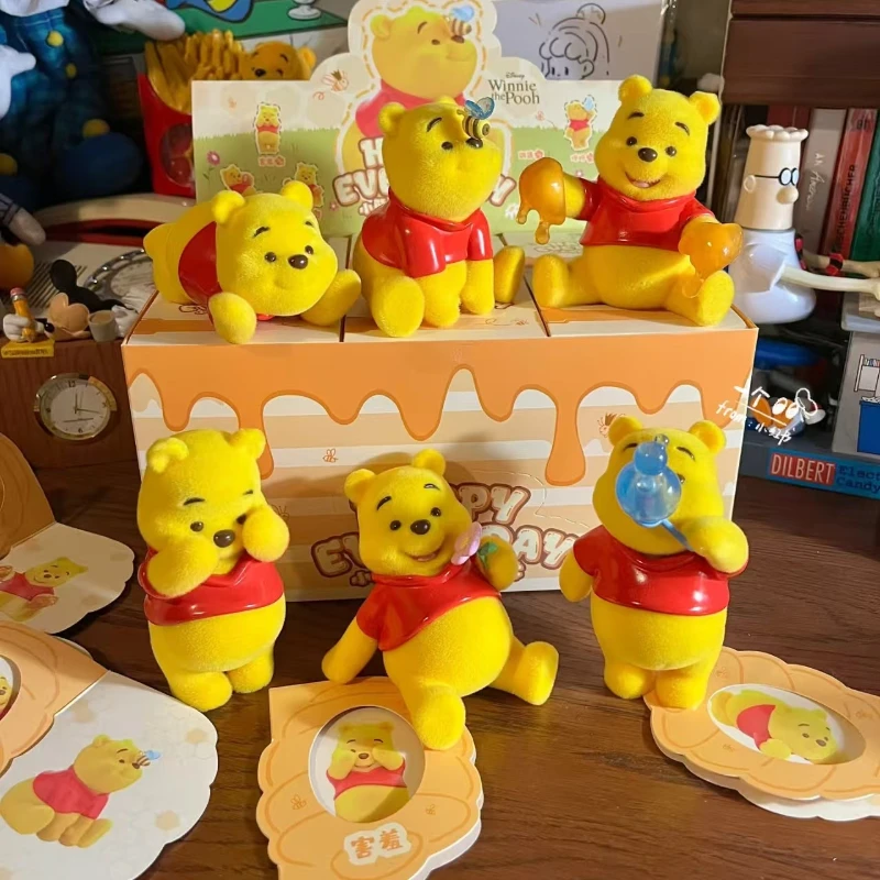 Anime véritable ourson heureux série quotidienne boîte aveugle poupées floquées figurines périphériques cadeaux mystère ornements de table jouet