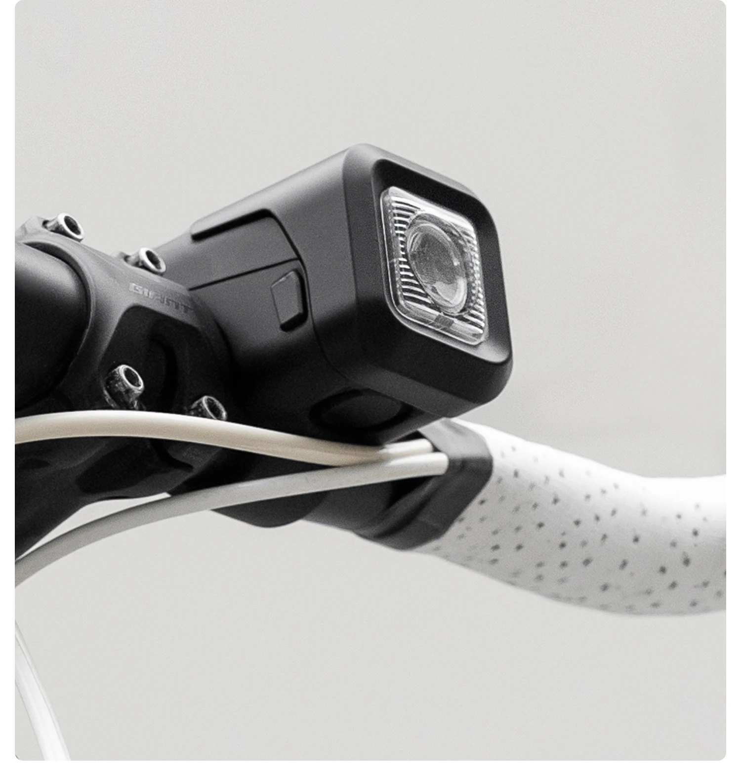 ROCKBROS Bike Horn Light IPX6 Rainproof Type-C Charging 2300mAh Headlight Illuminate Warn Two-in-One Electronic Horn Front Light