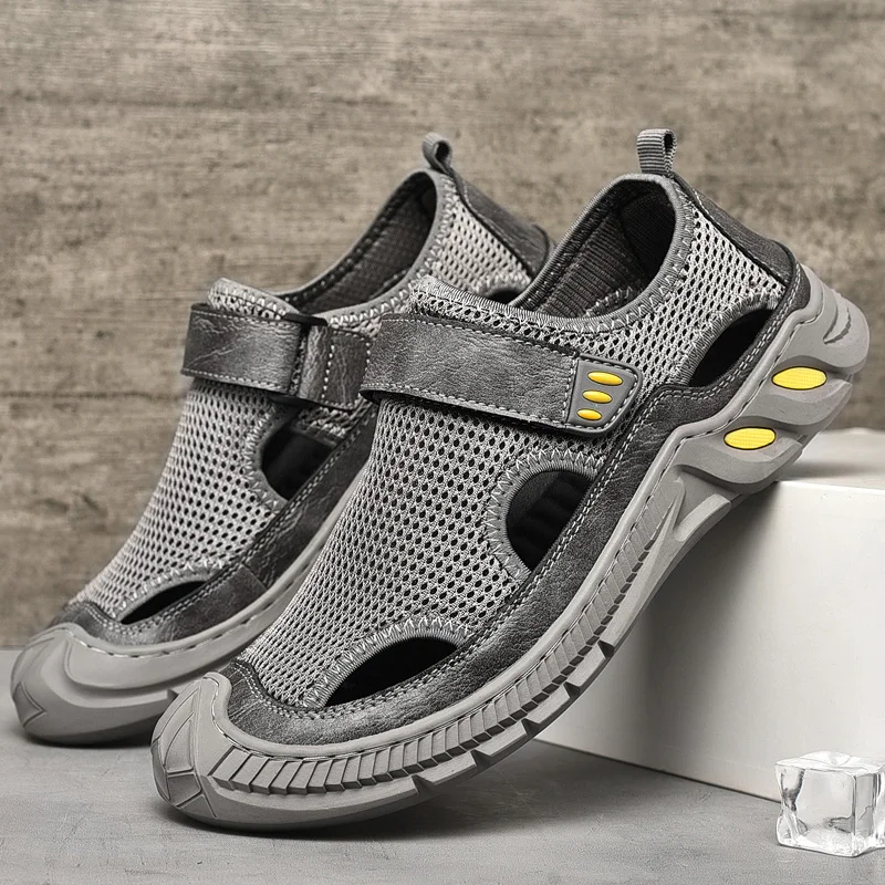 

Men's Summer Sandals Breathable Outdoor Slides Comfortable Arch Support Lightweight Beach Shoes Quick Drying Slippers New Style
