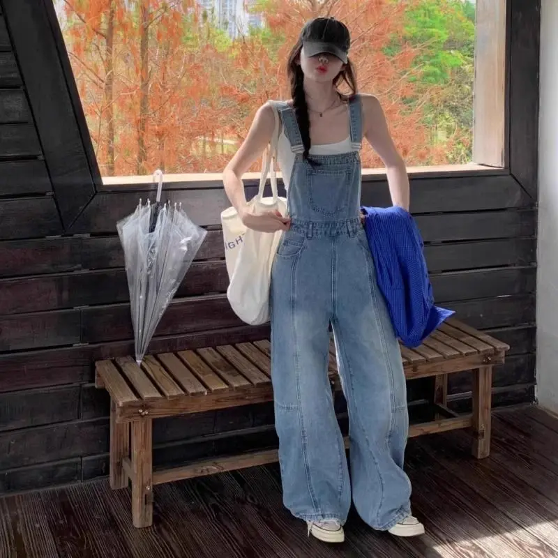 

Дизайнерский смысл, ретро, изогнутый нож, джинсовый комбинезон, женский осенний корейский вариант, свободный игривый комбинезон с прямыми штанинами и широкими штанинами