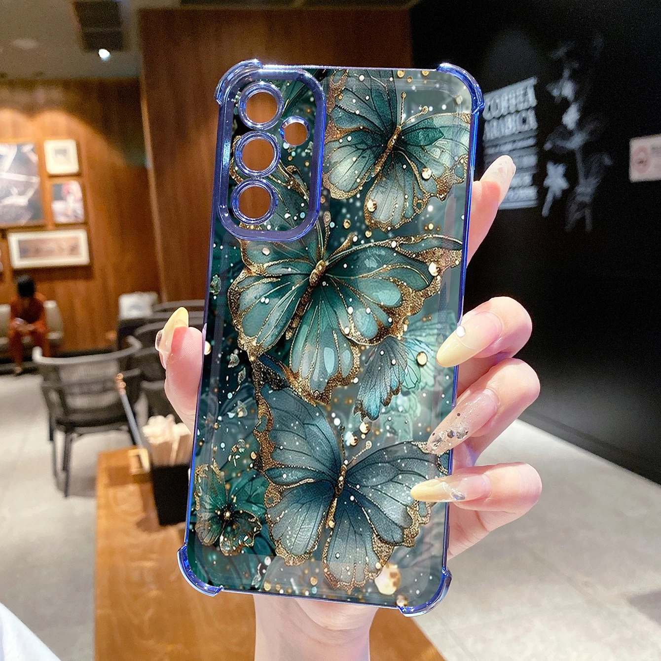 Husă Premium Galaxy A15/A05/A35/A55/A14/A34/A56/A36/A06/A16 - close-up view