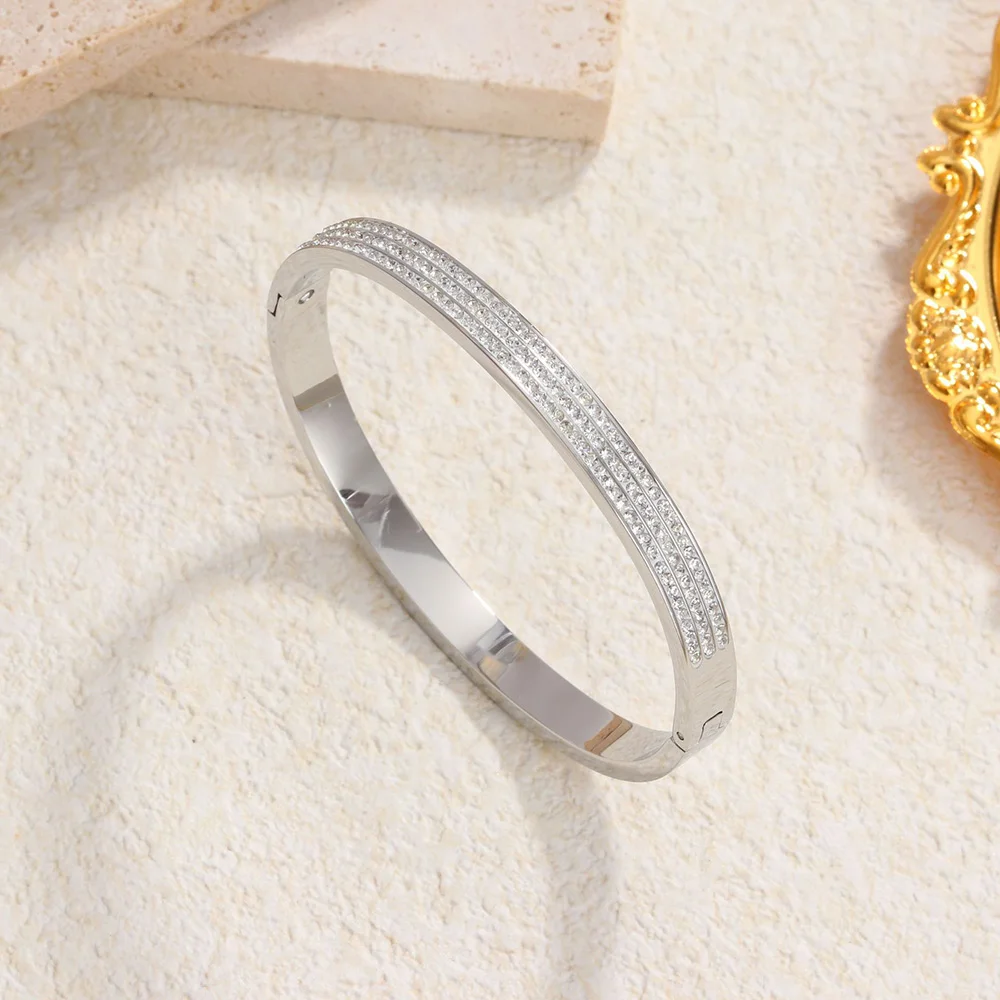 

Titanium steel zircon jewelry, sparkly crystal bracelet, women's bracelet