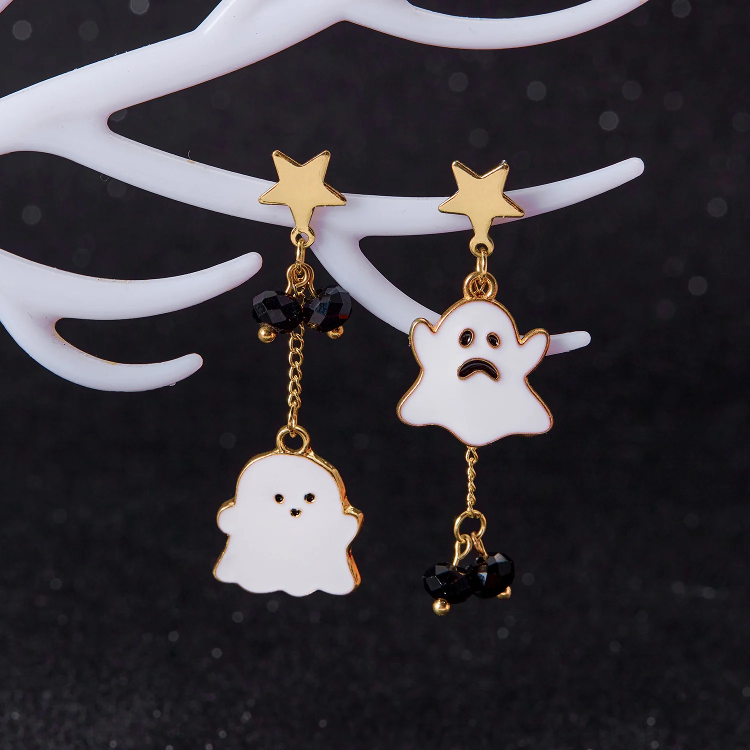 Niedliche Halloween-Tropfenohrringe mit weißem Geist für Frauen, Cartoon-Fledermaus, Spinnennetz, Katze, Kürbis, Stern, Quaste, baumelnde Ohrringe, Party-Schmuck – Detail 5