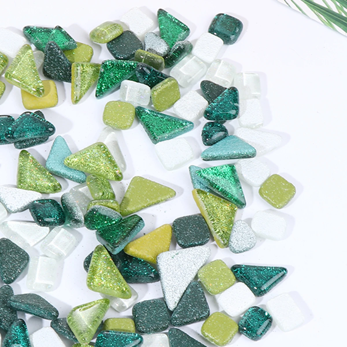 

500g Glitter Appearance Crystal Glass DIY Stone Green White Fine Workmanship Safe Material Creative Decorative Item