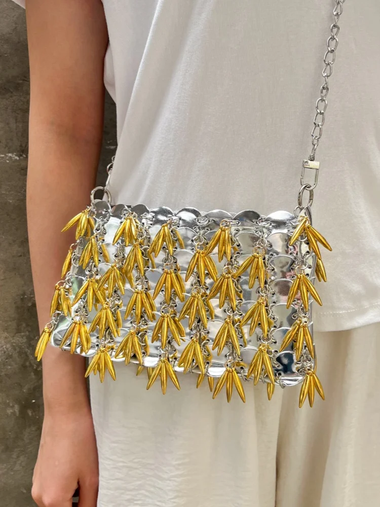 

Imitation Metallic Hand Woven Shoulder Bag Acrylic Creative Fashionable Bamboo Leaf Shaped Tassel Decoration Chain Crossbody Bag