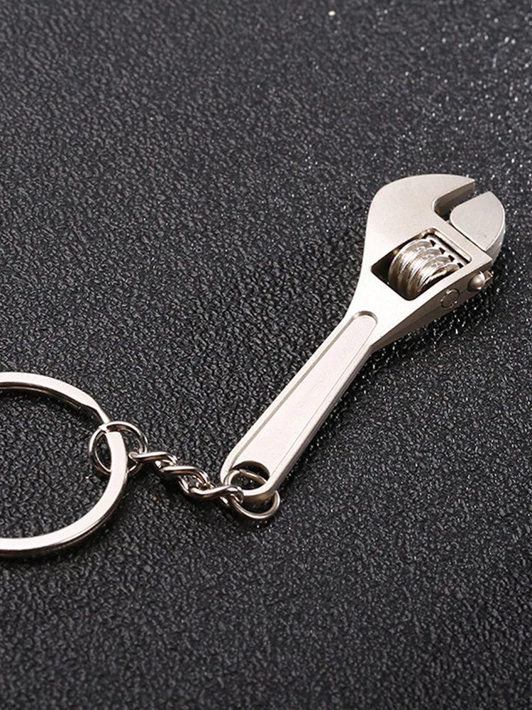 Mini Wrench Keychain Car Metal Adjustable Universal Spanner Repair Hand Tools