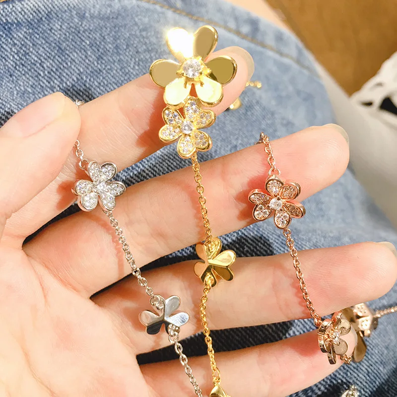 Classic Luxury Lucky Clover Charm Bracelets for Women Top Quality Fashion Adjustable Chain AAA Cubic Zirconia Flower  Z323