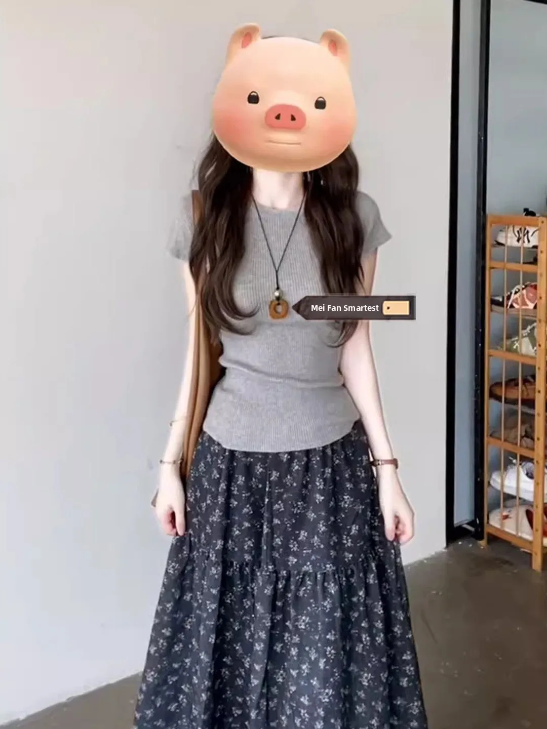 Retro Grey round Neck Knitted Short Sleeve T-Shirt Women's Summer New Floral Half Skirt Two-Piece Set Korean Style Commute