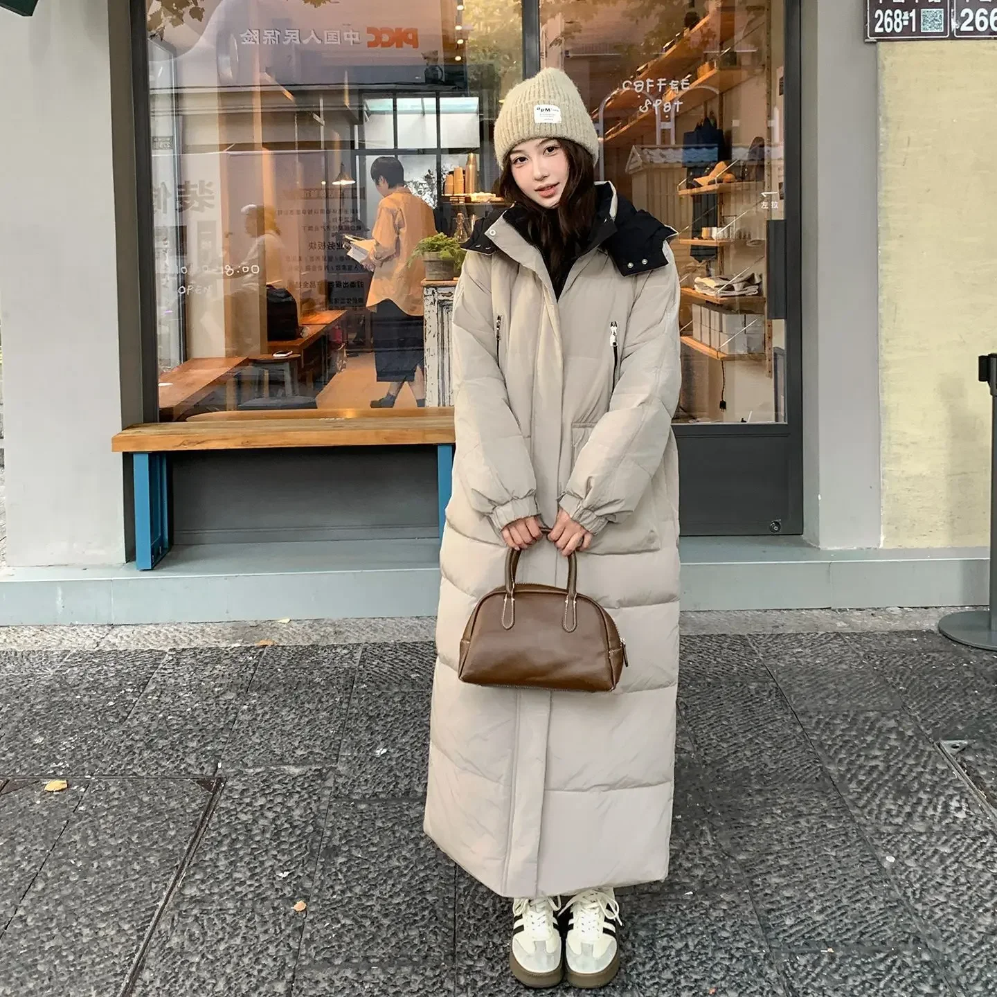 Winter Fashion Women's Down Cotton Jacket Hooded Commuting Oversized Long Parkas Cotton Jacket