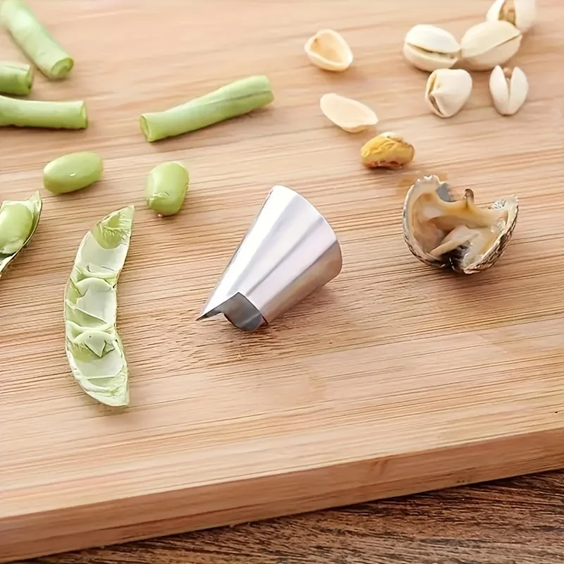 قطعة واحدة، مجموعة مستلزمات وأدوات الزراعة: درع التقشير، جهاز التقاط الأصابع، قطاعة الخضراوات، واقي اليد، حديقة مقشر الأظافر الحديدي #3