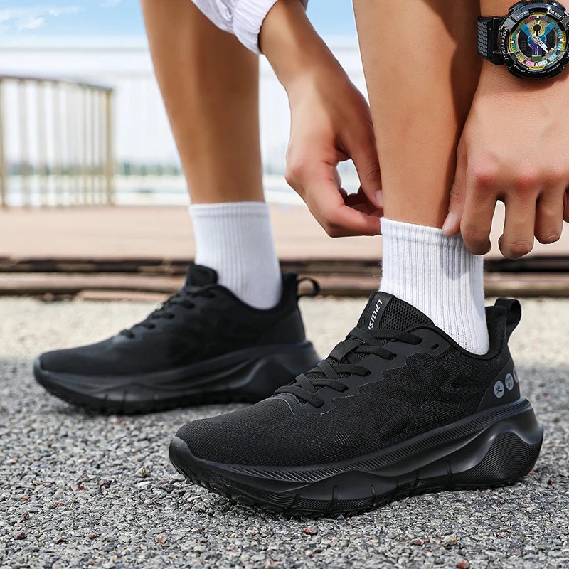 

2025 мужские прогулочные кроссовки высшего качества, спортивные кроссовки для бега, удобная дышащая обувь для спорта и отдыха, размеры 39–45 на открытом воздухе