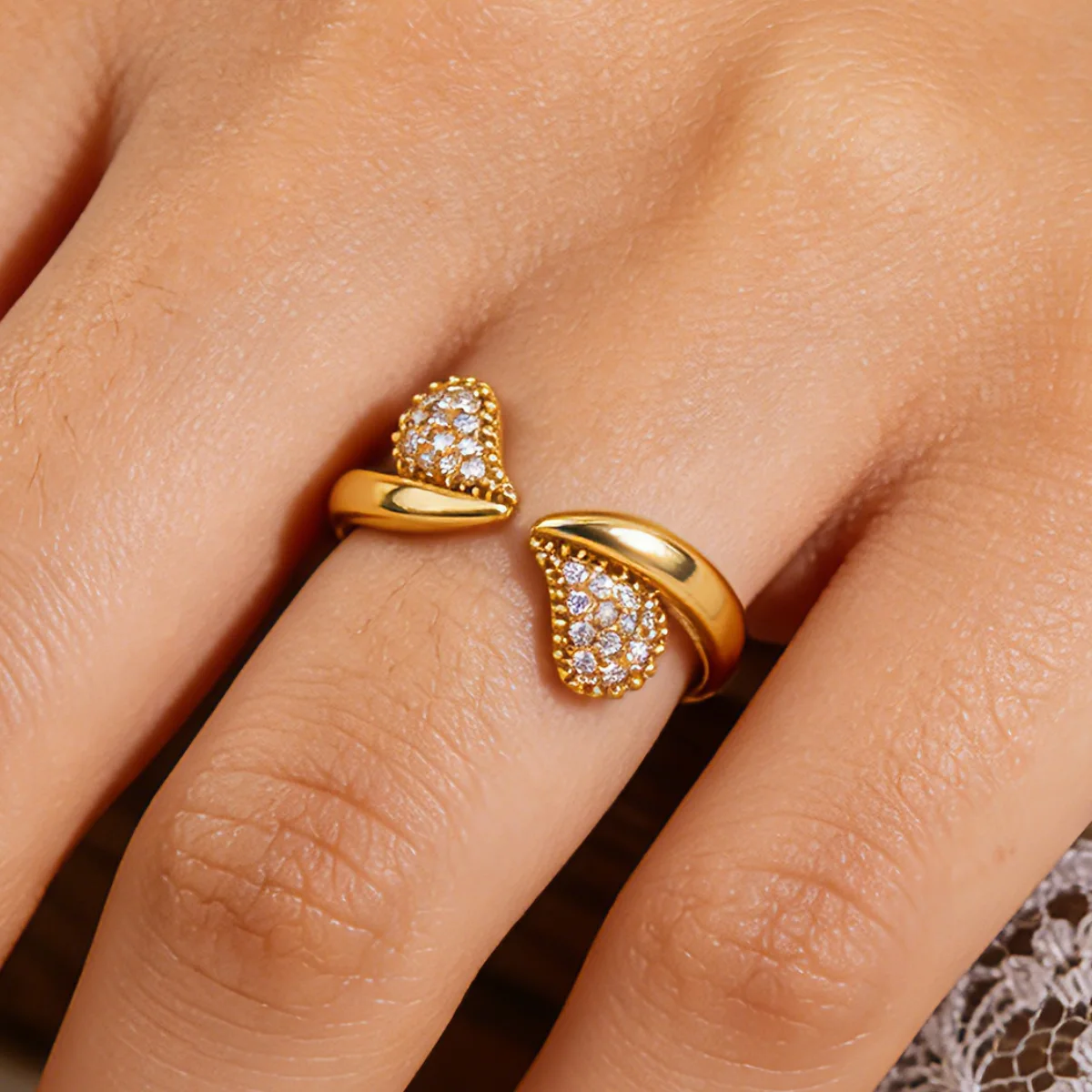 Vintage Geometrischer Offener Ring für Damen, Kupfer-Gold-Farbe, Zirkonia-Besatz, Wassertropfen-Design, Verstellbarer Ring, Ästhetischer Klobiger Schmuck, Geschenk – Detail 6