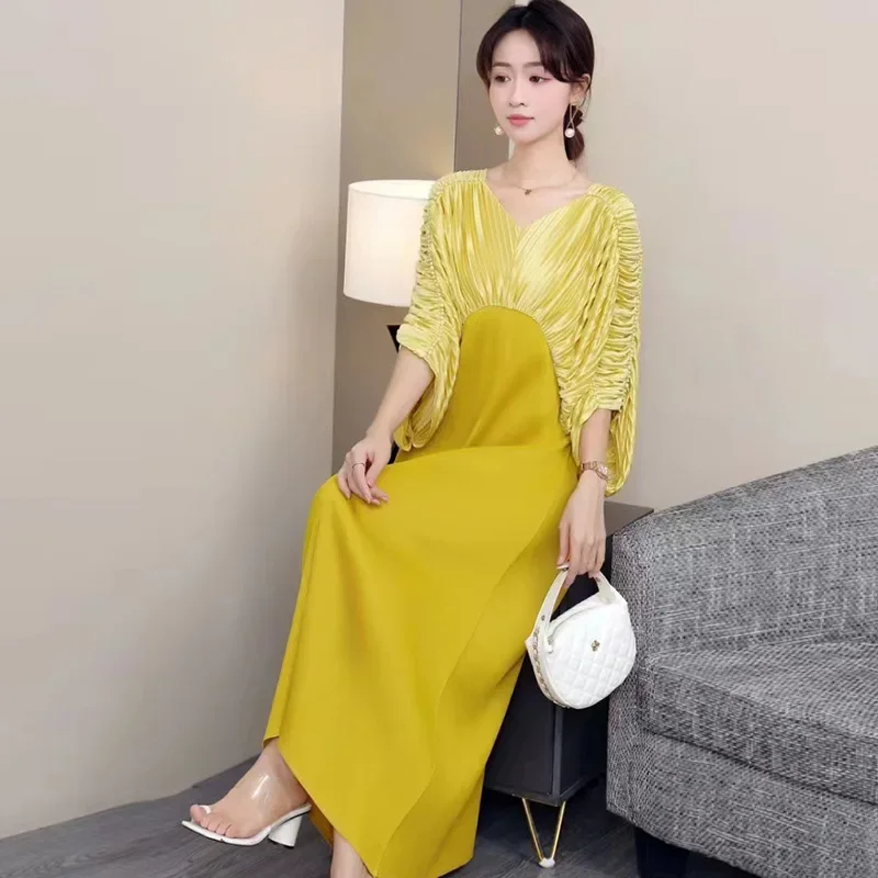 

Pleats Pleated Dresses 2024 Summer French High End Batwing Sleeves Pleats Splicing Premium Color Age Reducing Dresses Women