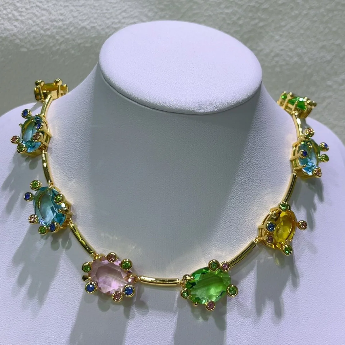 Thumbnail 4 - #66 Highest Rated Earring Sets to Buy in 2026