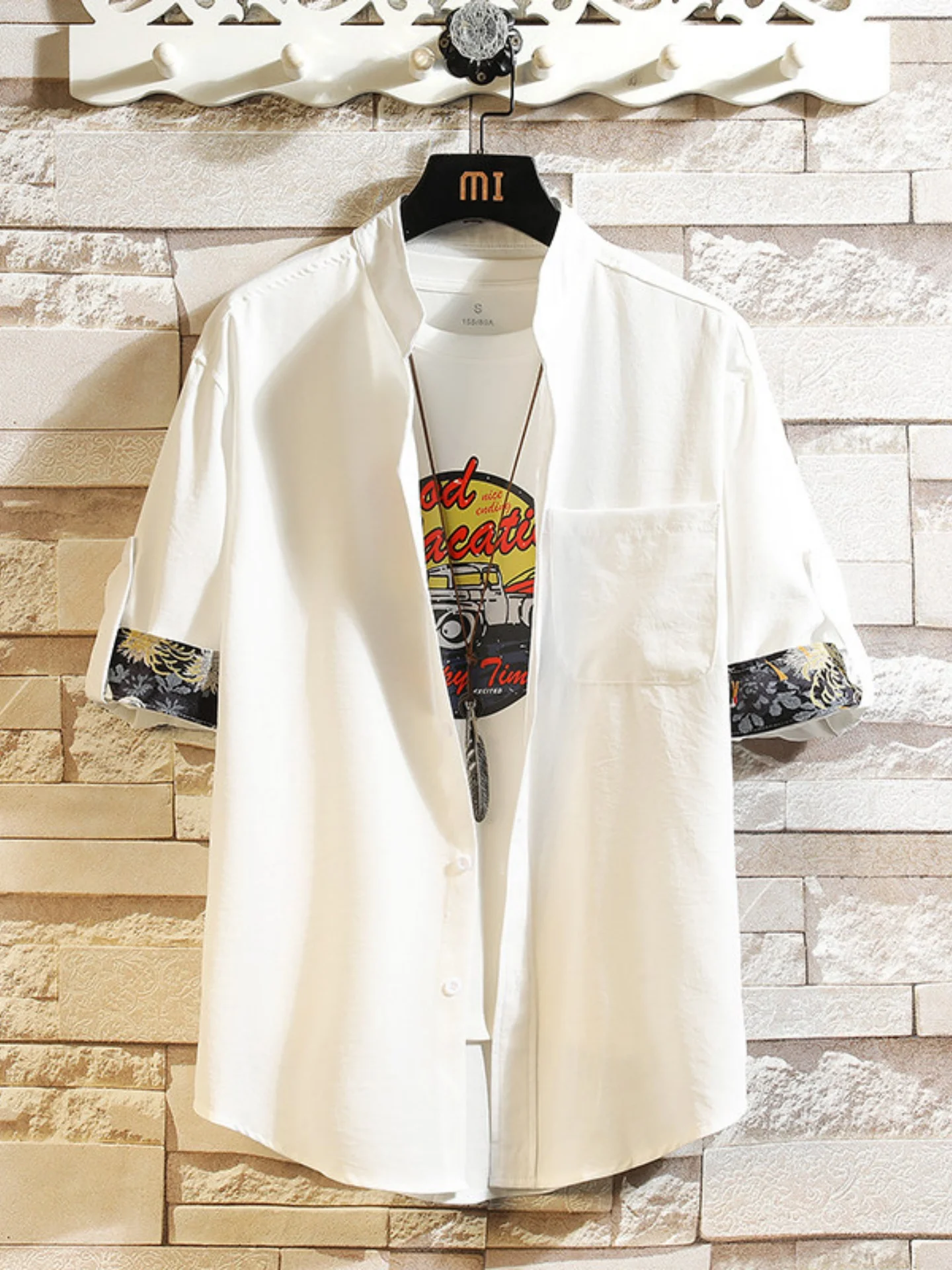 

Мужская рубашка из ледяного шелка, летняя, тонкая, с коротким рукавом, с принтом, в стиле ретро, модная, повседневная, свободного кроя, в городском стиле