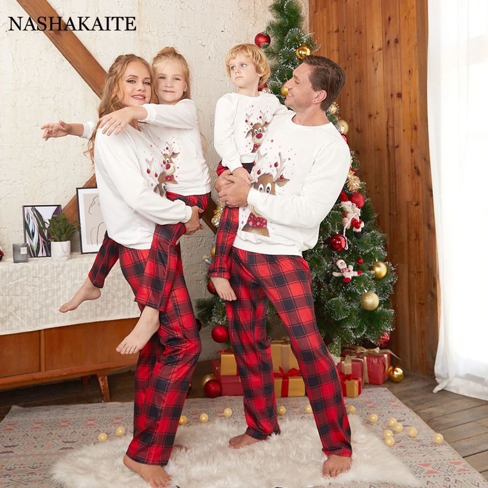 

Christmas Family Matching Outfits snowflake ElkPrint Matching Sleepwear Christmas PJS Festival mommy and me clothe Family Look