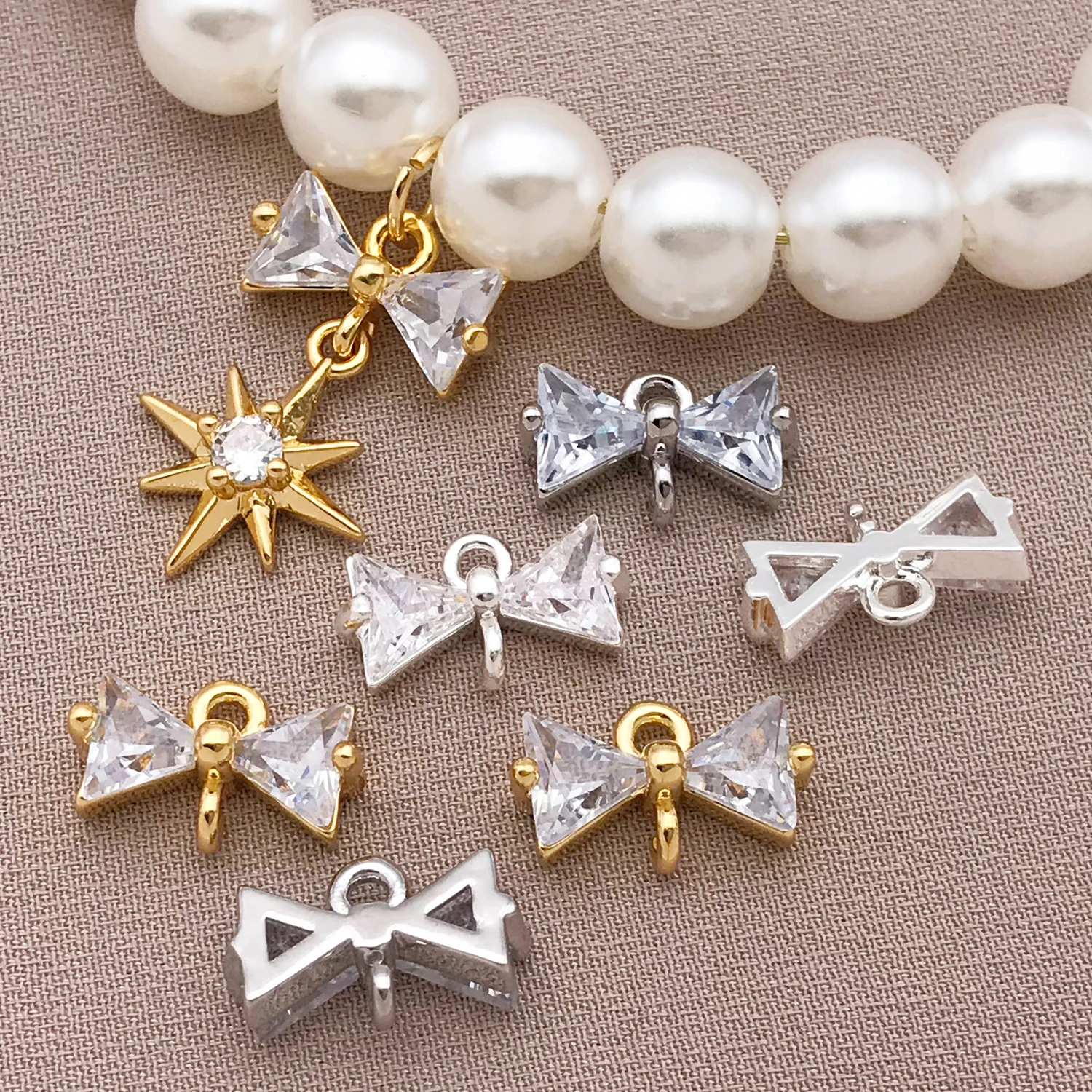 2/4/6pcs Wholesale 18k Gold Plated Zircon Small Mini Bow Connectors Charm Accessories For Bracelets Earrings Jewelry Making DIY