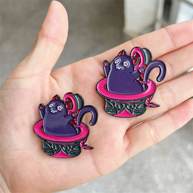 Game Impact Lyney Hat Cap Cat Cosplay Costume Metal Badge Lapel Pin Alloy Backpack Brooch Accessories