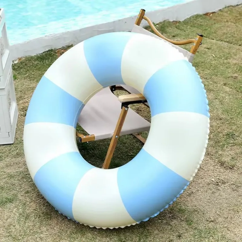 Brinquedos Infláveis de Verão, Anel de Natação em PVC, Colchão de Ar Retro com Estampa Xadrez, Círculo de Natação para Piscina e Praia, Suprimentos para Brincadeiras na Água
