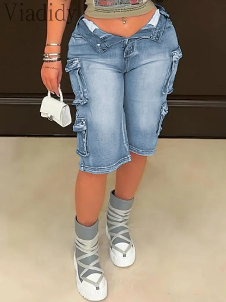 Pantalones cortos tipo cargo informales de cintura alta con bolsillos y decoración de mezclilla para mujer