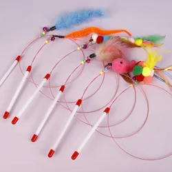 Interaktywna zabawka dla kota zabawna symulacja Feather Fish z dzwonkiem zabawki na patyku dla kotka gra Teaser Wand Toy игрушки для кошек