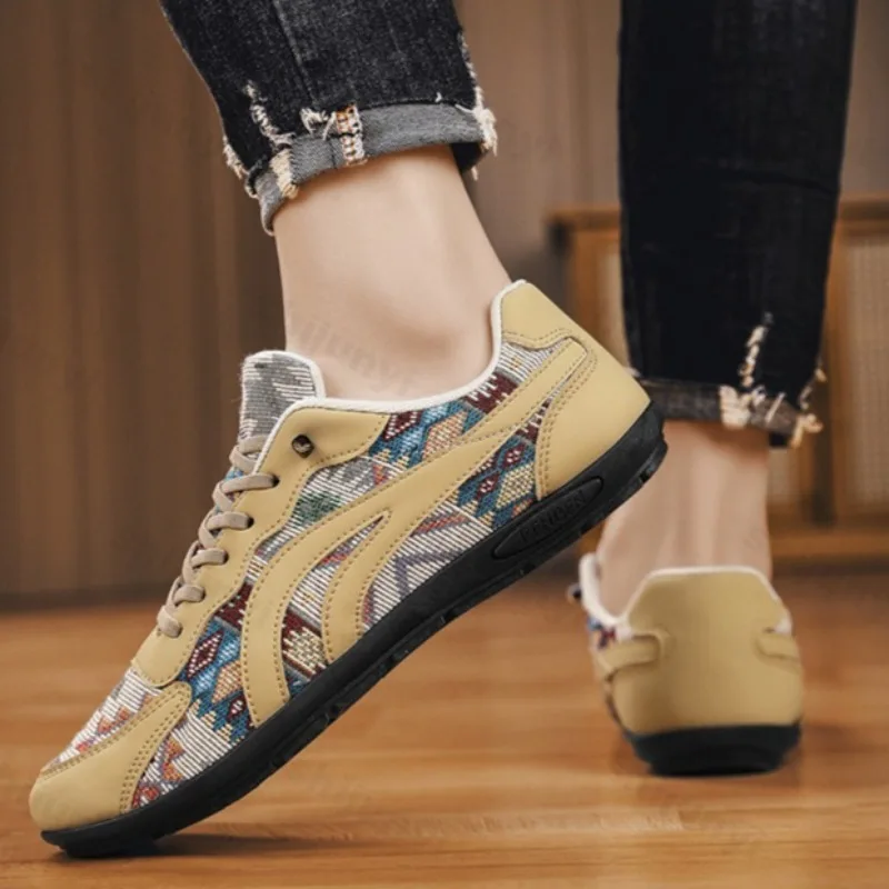 

2025 Spring Men's Fashion Trend Casual Sport Shoes Mesh Breathable Versatile Slip on Shoes Comfortable Non slip Low Top Sneakers