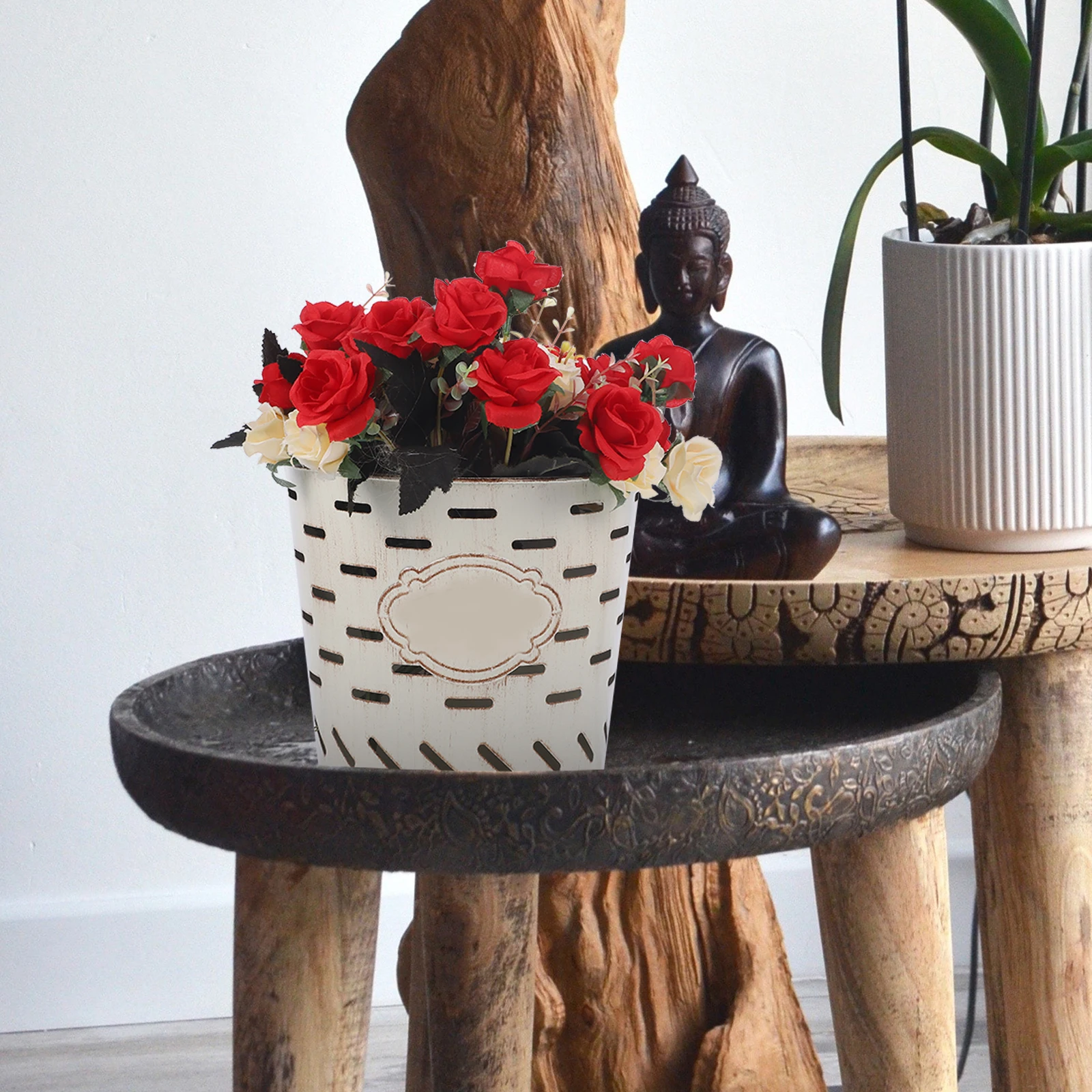 

Rustic Iron Wall Planter Hanging Flowerpot Bucket for Dried Flowers Plants Home Decor Vintage Style Sturdy Metal Planter Small