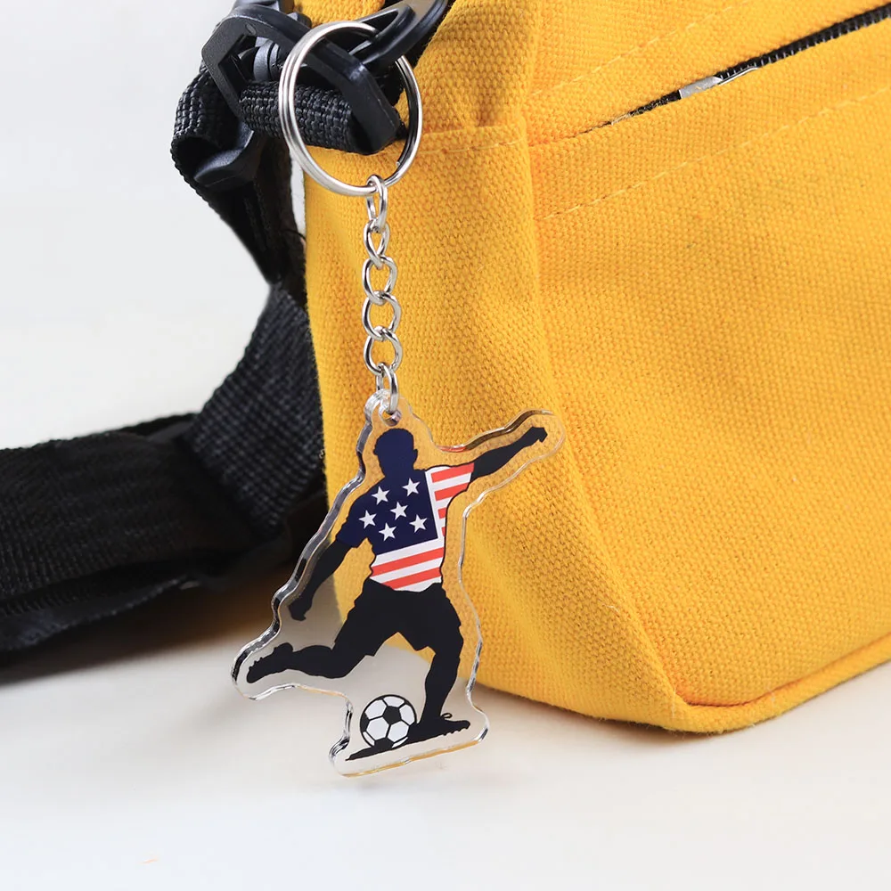 USA-Flagge Fußballspieler Acryl-Schlüsselanhänger USA 2026 Fußballstar Silhouette Schlüsselring Sportfan-Souvenir Taschenanhänger Schmuck Geschenk – Detail 6