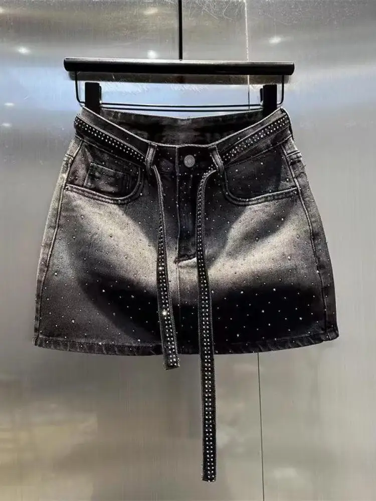 

Summer Black Denim Diamond Sexy High Waist Mini Half Skirt Women Fashion Blue Large Size Short Jean Skirt Versatile Streetwear