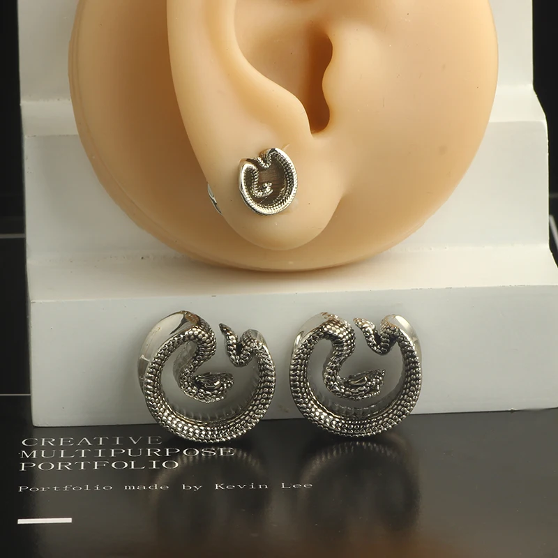 Imagem -02 - Ear Plugs para Orelhas Expansor Brincos Hipoalergênicos Sela de Cobra Elegante Túneis Grosso Aço Inoxidável