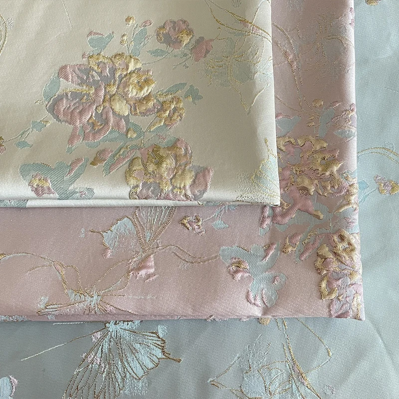

100*150cm Butterfly Jacquard Woven Gold Relief Fabric Light Luxury Chinese Style Yarn Dyed Fabric For Diy Sewing Dress Shirts