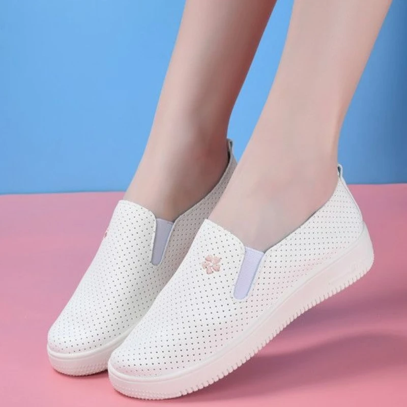 Breathable Cutout Leather White Shoes Women Non Slip Soft Sole Mesh Sneakers Korean Fashion Casual Footwear