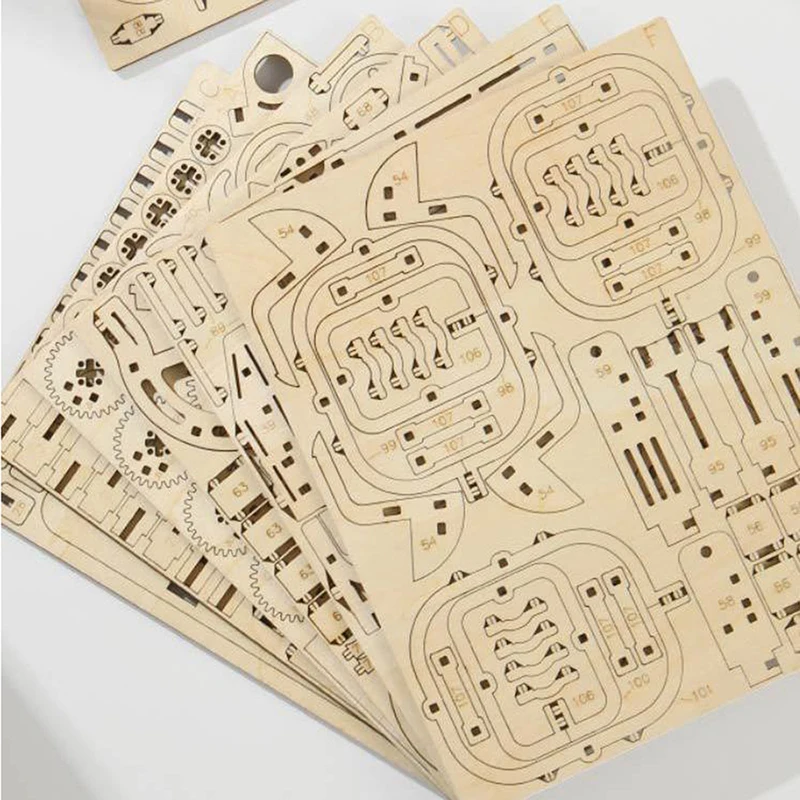 나선형 판자 도로 퍼즐이 포함된 전기 새총 구슬 런 키트, 기계 조립 모델, 어린이를 위한 이상적인 선물