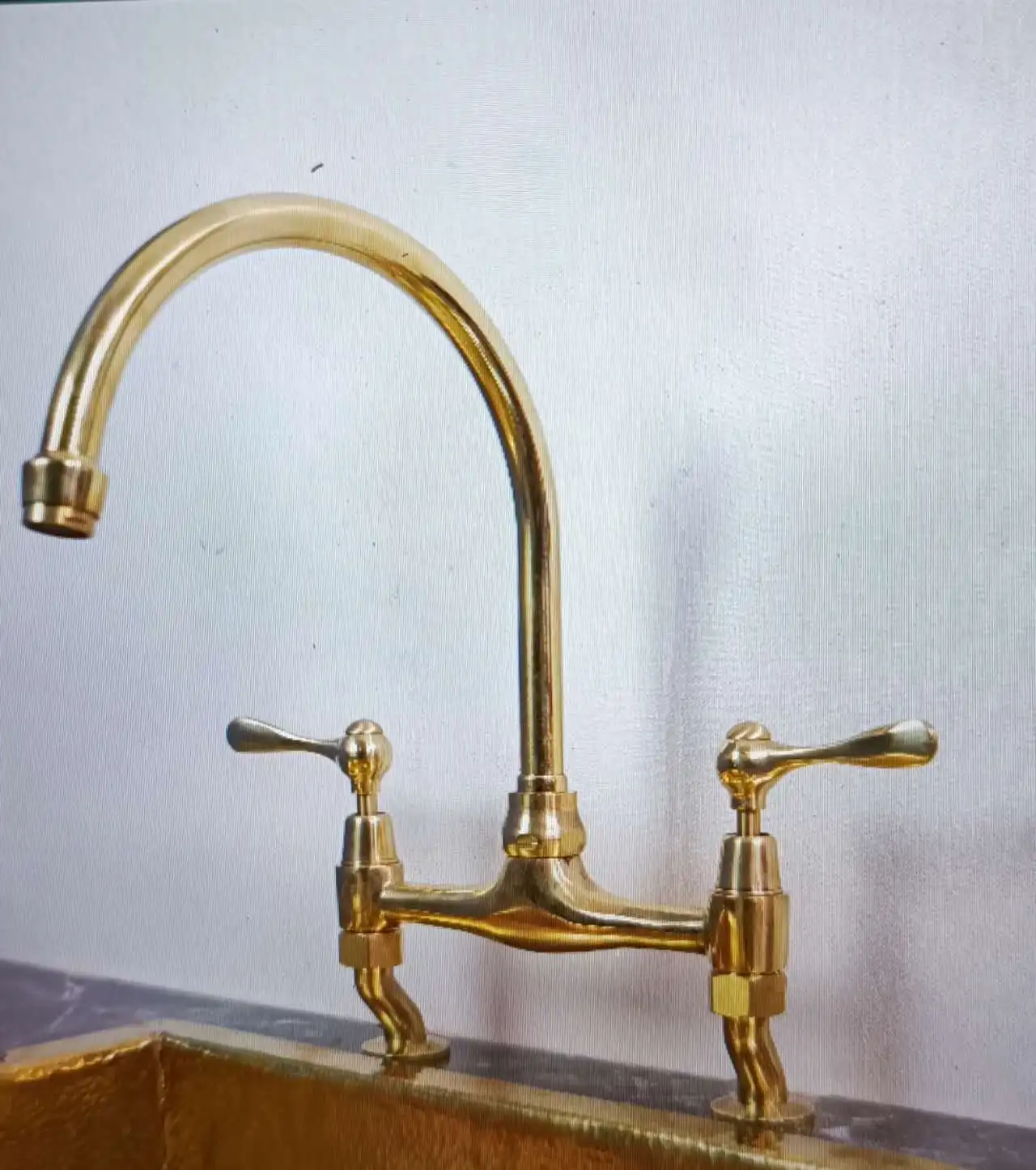 Original brand newUnpainted brass Kitchen Bridge Faucet 8 Inch Center Kitchen Faucet With Brass Sprayer