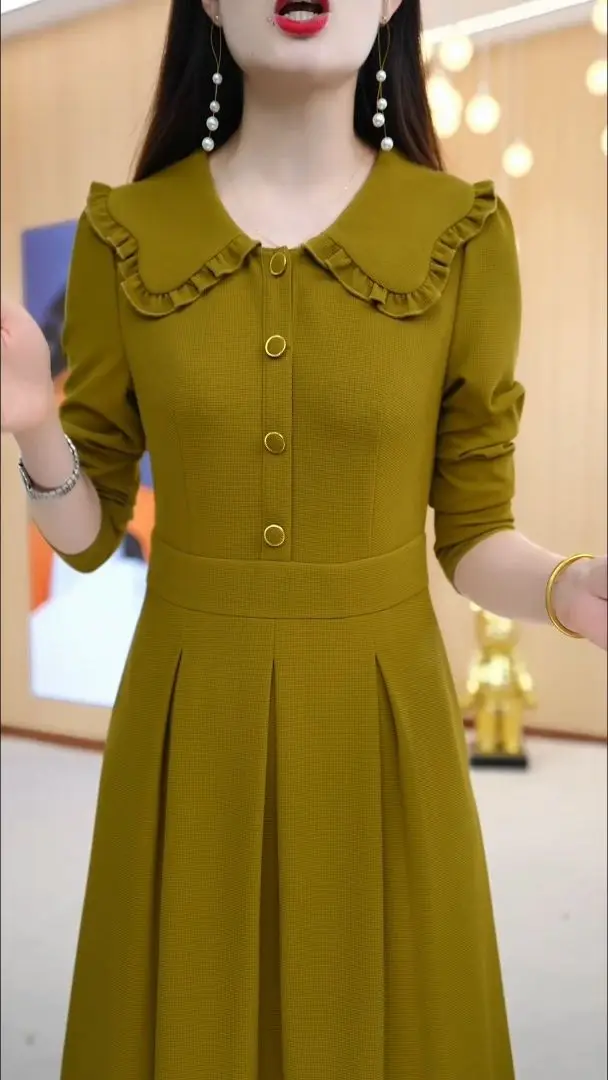 2024 Spring New Retro Style Doll Neck Solid Color Waist Mid Length Dress for Women's Aging Reduction