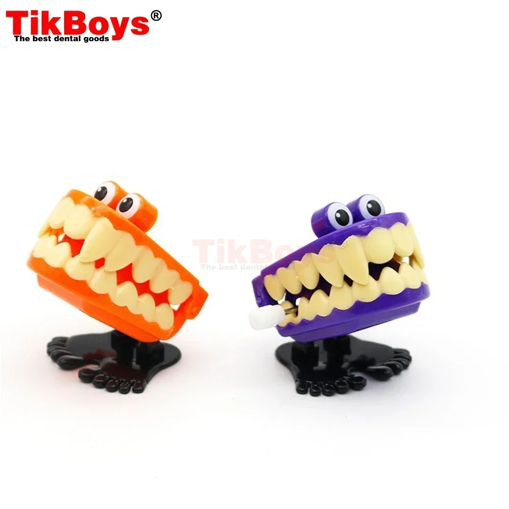 Gifts Dental Gift Jump Teeth Clockwork Toy Gift Tooth Mold Tooth Doll Jumping Teeth Halloween Christmas Cute Kids